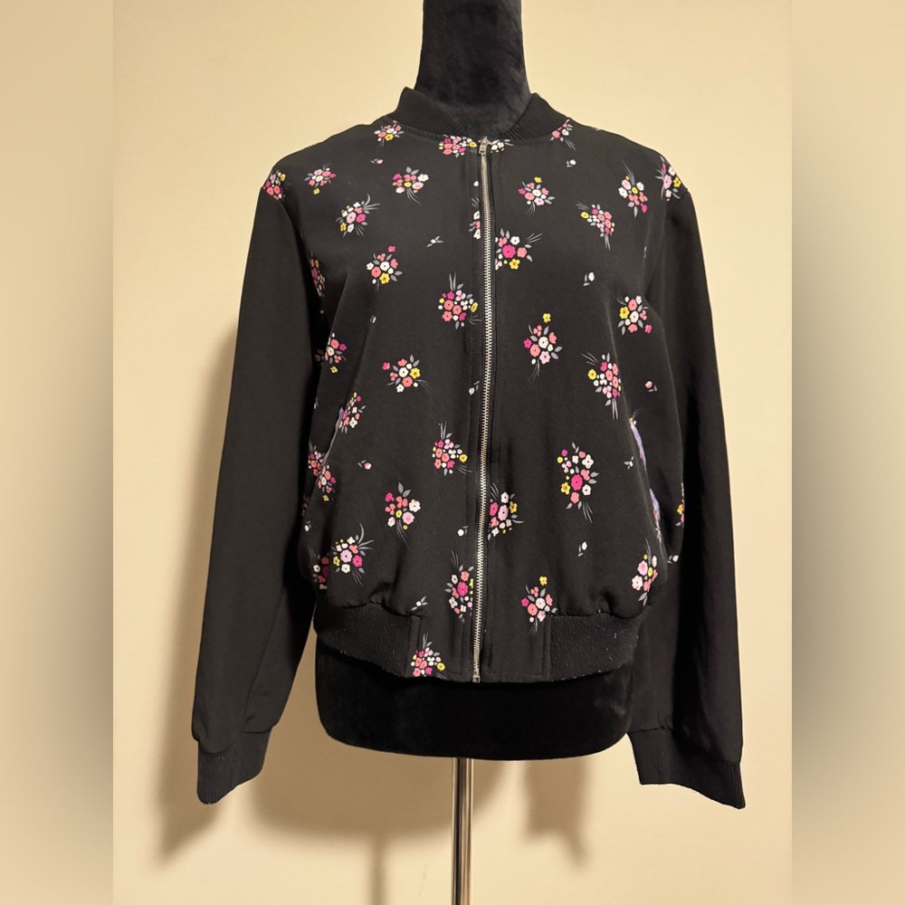EUC Jolie Vie Black and Purple Floral Zip Up Bomber Jacket  with pockets size XL